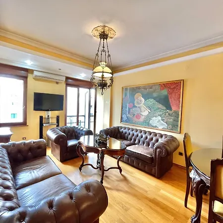 Heart Of The Stunning Comfort,balcony ,netflix,free Wi-fi