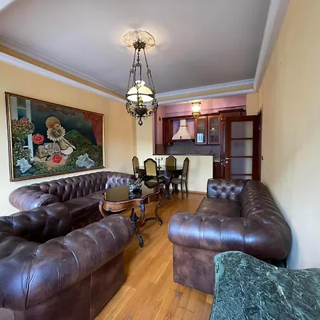 Heart Of The Stunning Comfort,balcony ,netflix,free Wi-fi Апартаменти *